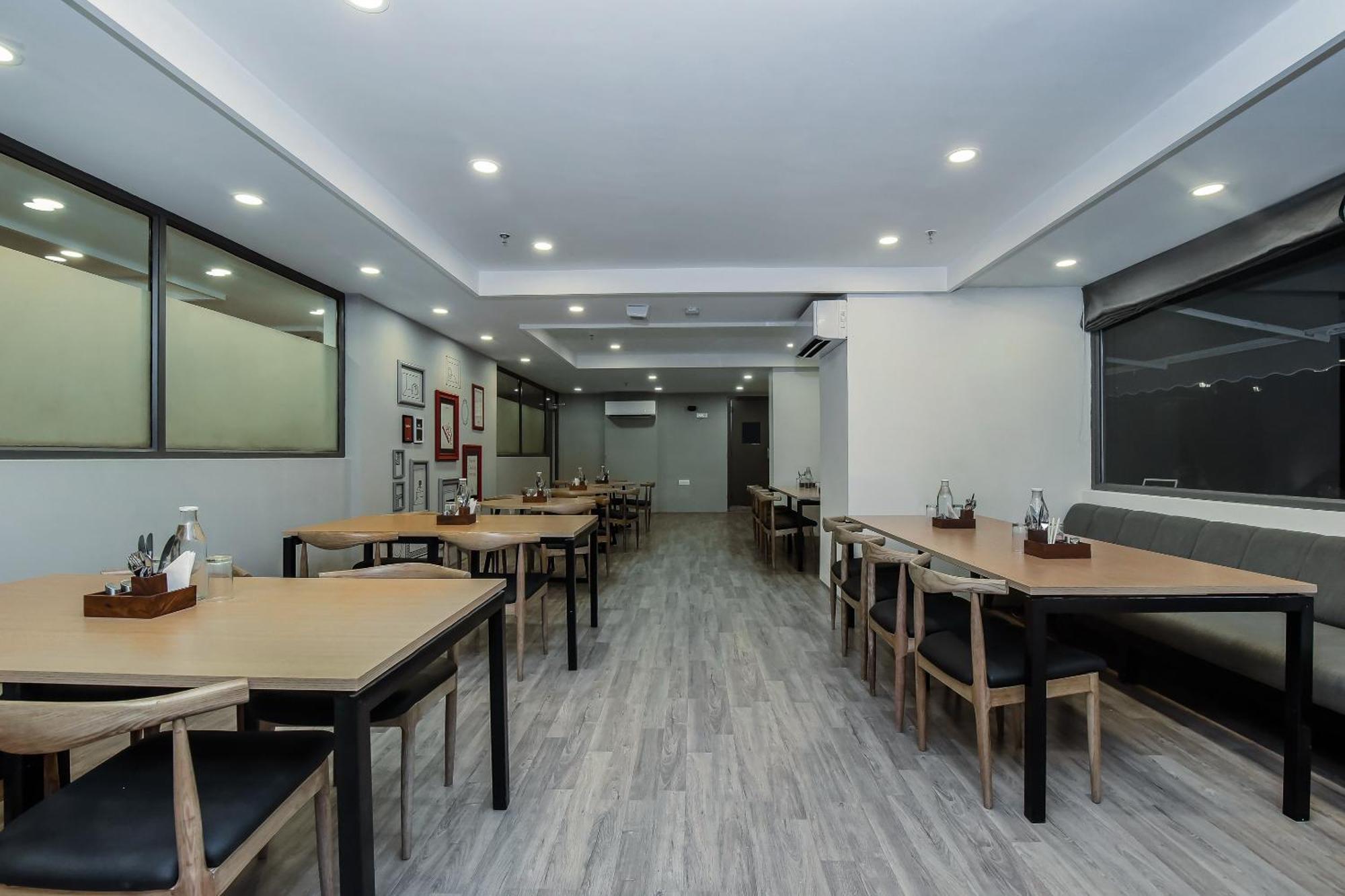 Townhouse C Scheme Ahinsa Circle Hotel Jaipur Bagian luar foto