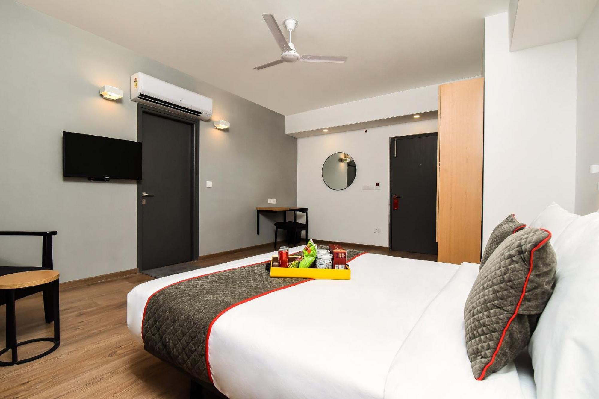 Townhouse C Scheme Ahinsa Circle Hotel Jaipur Bagian luar foto