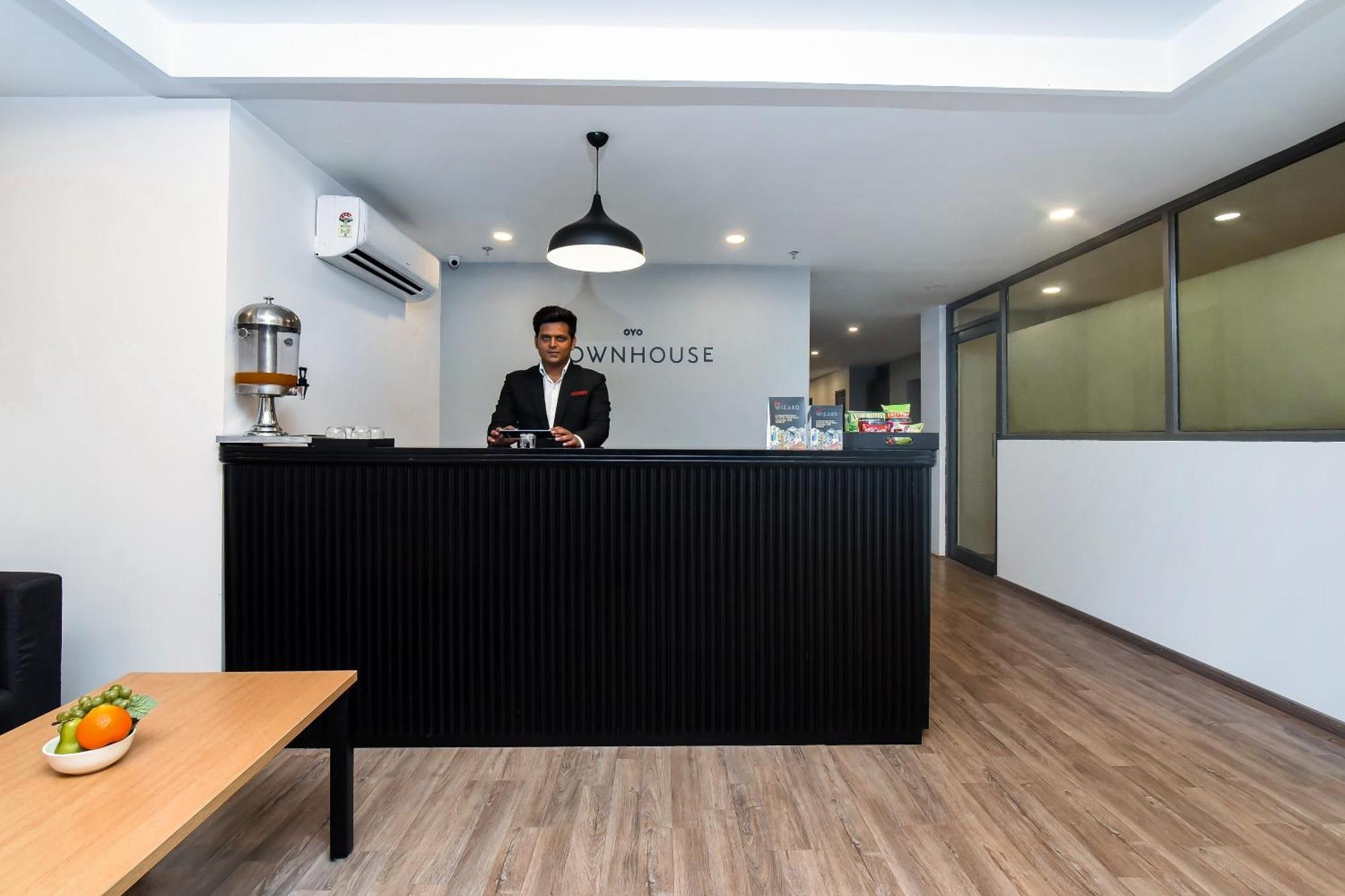 Townhouse C Scheme Ahinsa Circle Hotel Jaipur Bagian luar foto