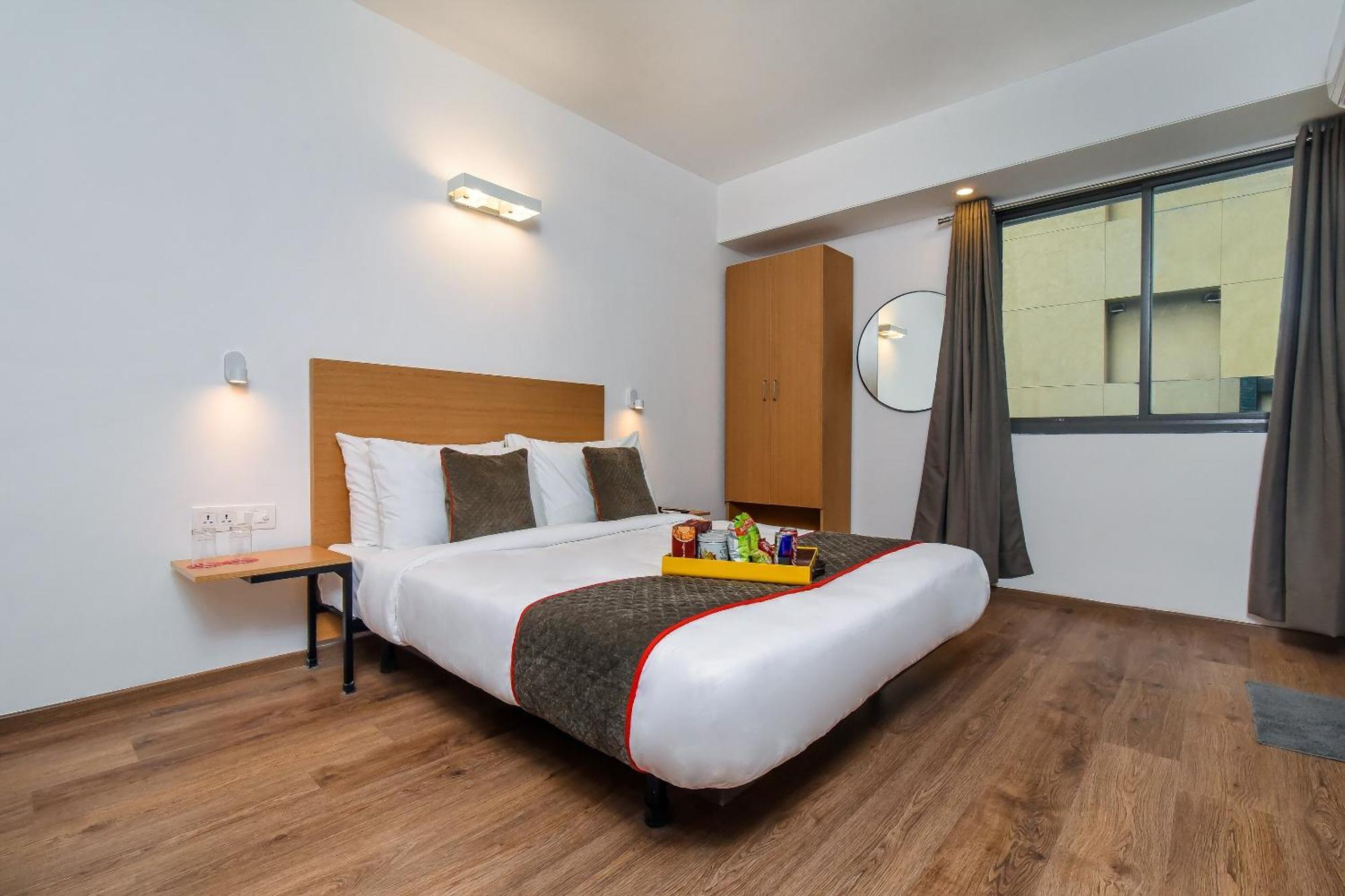 Townhouse C Scheme Ahinsa Circle Hotel Jaipur Bagian luar foto